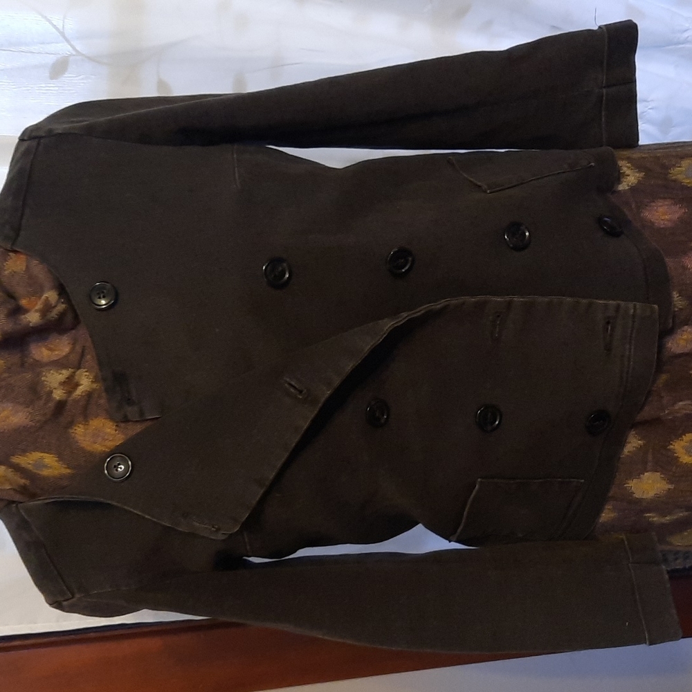 Loup spring weight jacket size Large in black. - Picture 6 of 6